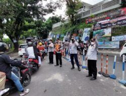 Kadishub Sukabumi Terjun Langsung Atasi Kemacetan di Pelabuhan Ratu