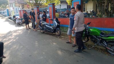 Warga Jayamekar Cibugel Sumedang, Terbawa Ombak di Pantai Santolo Garut