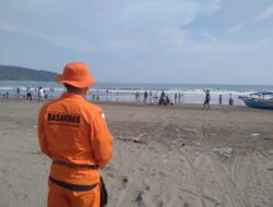 Wisatawan Membludak, Tim Siaga SAR Tingkatkan Kesiapsiagaan di Pangandaran