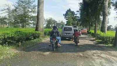 Kerap Dikeluhkan, Bupati Akan Benahi Jalan menuju Objek Wisata Bandung Selatan