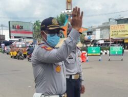 Urai Kemacetan, Dishub Sumedang dan Tim Gabungan Lakukan Rekayasa Lalin