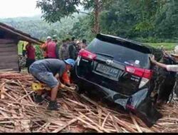 Hari Pertama Pencarian, Korban Banjir Bandang di Sumedang Belum Ditemukan