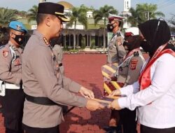 Raih Medali Emas, Tiga Personel Polresta Bandung Diganjar Penghargaan