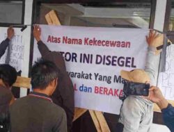 Aksi Unjuk Rasa Foto Mesra di Kantor Desa Cikareo Selatan Sumedang Bubar, Ini Endingnya