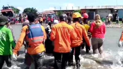 Tim SAR Gabungan Temukan Nelayan yang Terjatuh di Perairan Dadap Indramayu