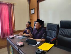 Komisi I Dorong Pemda Kaji Kasus Foto Viral Dua Kades di Wado