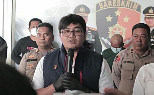 Pencuri rumah kosong