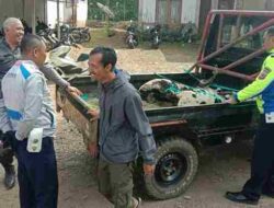 Usai Idul Adha, Polisi Lakukan Check Point di Pangalengan Cegah Meluasnya PMK