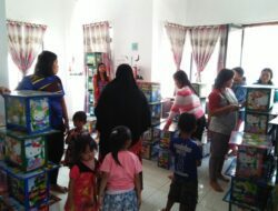 Jelang Tahun Ajaran Baru, Orderan Meja Belajar Anak Meningkat