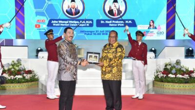 Lulusan IPDN