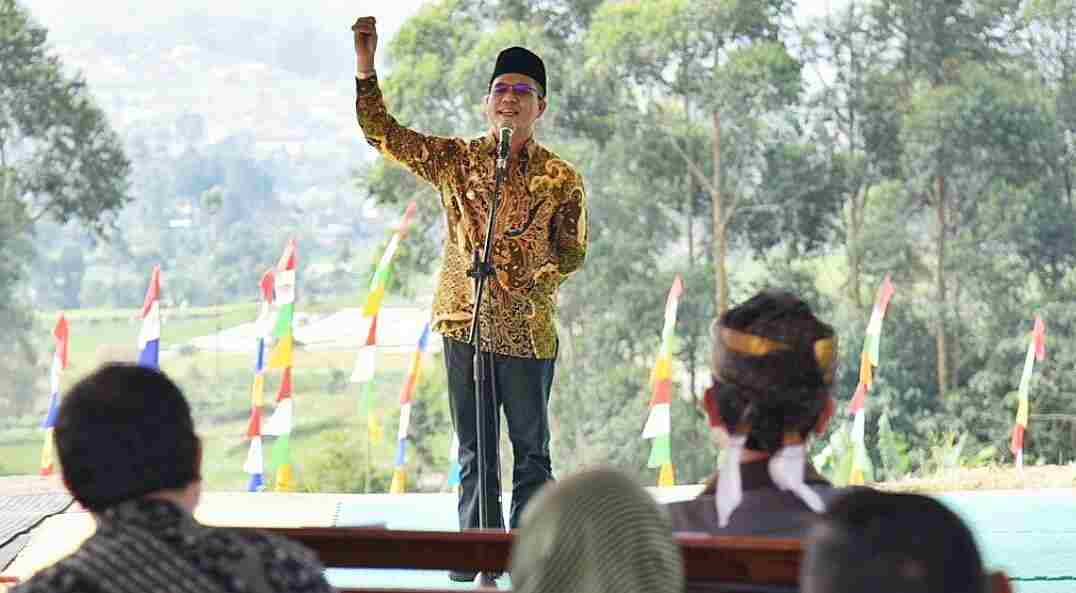 100 Desa Wisata