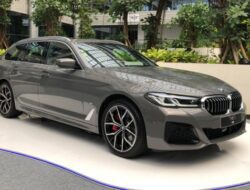 BMW G31 Wagon Facelift Resmi Meluncur di Indonesia, Cek Fiturnya Nih