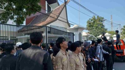 Unjuk Rasa koalisi Mahasiswa