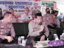 Pastikan Berjalan Lancar, Wakapolda Jabar Cek Pelaksanaan Vaksinasi di Cileunyi