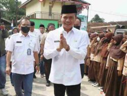 Cek Kelayakan Sarana Pendidikan, Pemkab Bandung Luncurkan Program Buku Sekolah