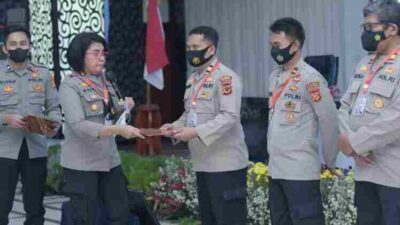 Dinilai Baik Kelola Media Online Polri, Humas Polresta Bandung Diganjar Penghargaan