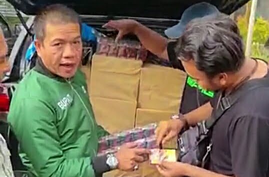 Satpol PP Bongkar Rokok Ilegal