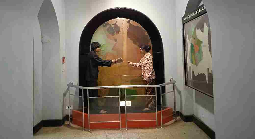museum pos indonesia bandung