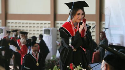 Telkom Kukuhkan 767 Wisudawan