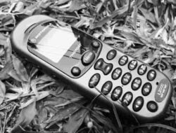 Inilah Penemu Handphone Pertama di Dunia