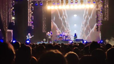 Konser Dream Theater Bersama bank bjb