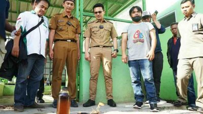 Sampah Plastik Jadi BBM di Kabupaten Bandung