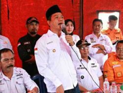 Tinjau Korban Puting Beliung di Cimenyan, Ini Instruksi Bupati Bandung untuk BPBD