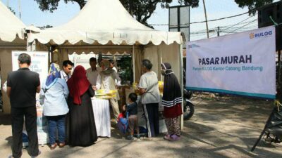 Hari Pertama Pasar Murah, Ratusan Kilo Telur Ludes Diburu Warga
