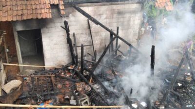 Kebakaran Rumah di Sumedang, Diduga Akibat Ngecas Hp