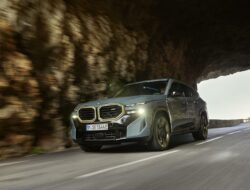 BMW XM Resmi Dirilis, Mobil Super-SUV yang Dapat Melesat 0-100 Dalam 4,3 Detik, Cek Harganya