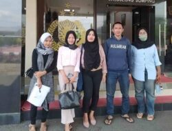 Merasa Tertipu Arisan Online Hingga Ratusan Juta, Warga di Sumedang Lapor Polisi
