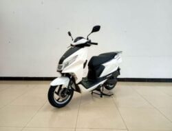 Sosok Honda PCX Versi Terbaru Dengan Dek Rata Resmi Meluncur