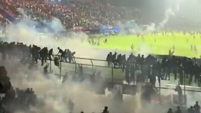 Tragedi Kanjuruhan Tewaskan Ratusan Orang, Bupati Sampaikan Bela Sungkawa
