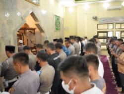 Polisi di Sumedang Gelar Do’a Bersama dan Shalat Ghaib Bagi Korban Kerusuhan di Stadion Kanjuruhan Malang