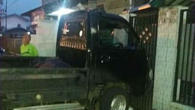 Ditabrak Mobil Pick Up di Banjaran, Seorang Pengendara Motor Dilarikan ke Rumah Sakit