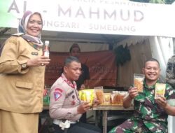 Pelaku UMKM dan Bumdes Tiga Kecamatan di Sumedang Diwadahi Pameran Produk Unggulan