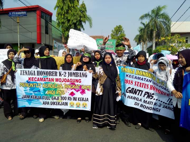 Skenario tenaga honorer