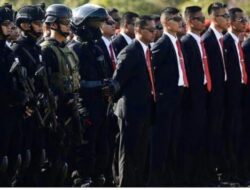 Tugas Berat Paspampres Patut Diacungi Jempol, Lantas Berapa Gaji dan Tunjangannya? Simak Ulasannya