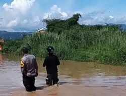 Genangan Banjir Sergap Permukiman Padat Penduduk di Kabupaten Bandung