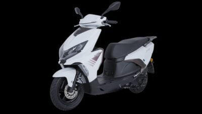 Kymco Jockey 125, Motor Irit Bergaya Sporty dan Aerodinamis