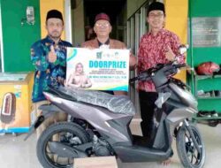 Meriahkan Hari Santri Nasional, Bacaleg DPR RI PKB Sumbang Satu Unit Sepeda Motor