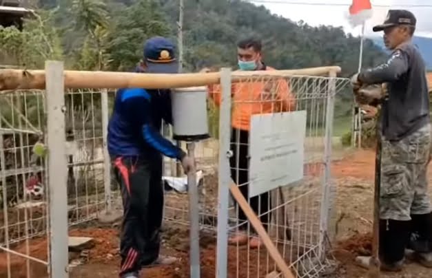 Alat Ukur Curah Hujan