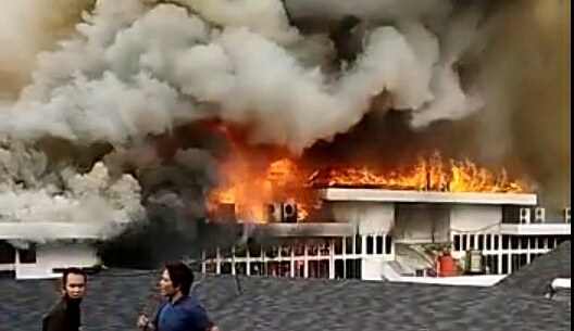 Balai kota Bandung kebakaran