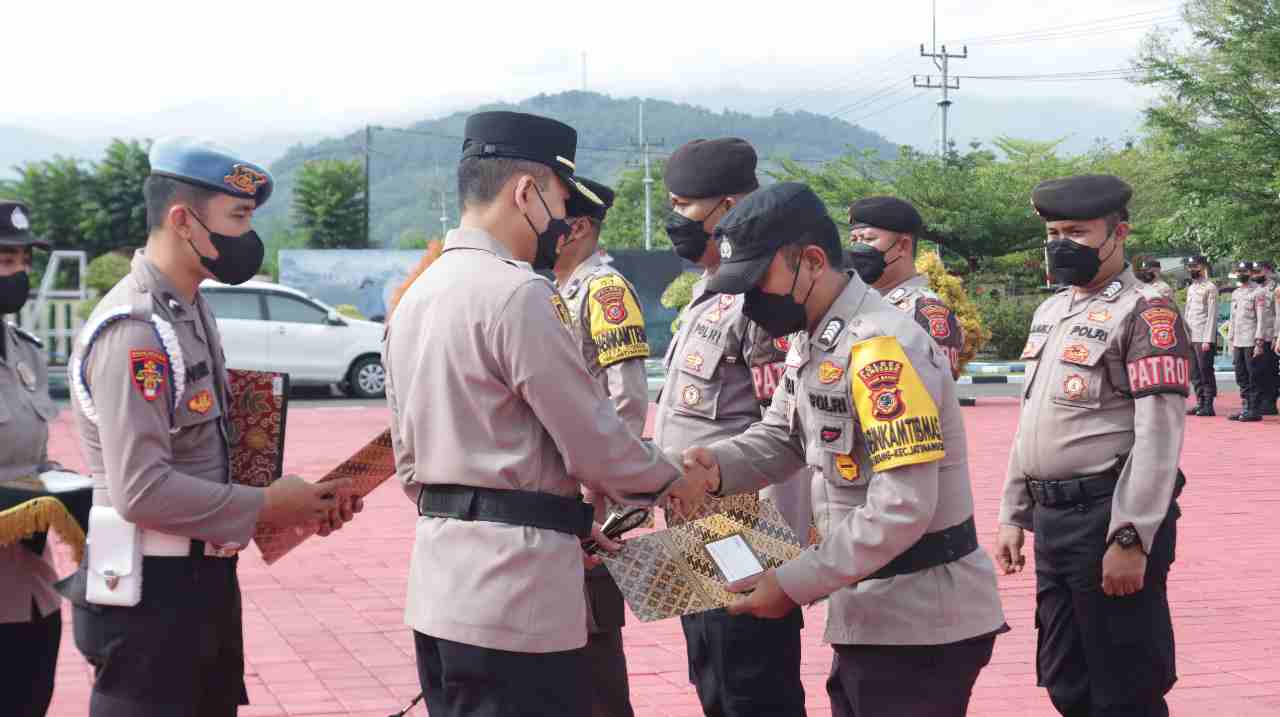 Personel berprestasi Polres Sumedang