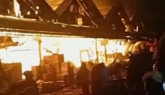 Pasar Induk Caringin Kebakaran