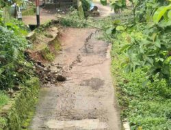 Hati-hati! Ada Pergerakan Tanah di Jalan Penghubung Kecamatan Situraja-Paseh Sumedang