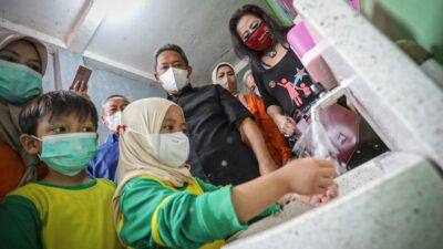 Hadirkan 11 Wastafel Anak, Kelurahan Jamika Siap Terapkan PHBS