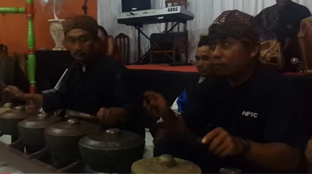 Seni Ajeng Kabupaten Sumedang