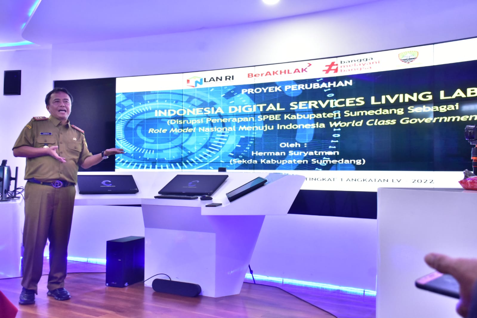 Indonesia Digital Services Living Lab