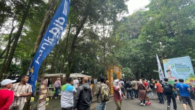 Majukan Petani Lokal, bank bjb Dukung Gelaran Pasar Pasisian Leuweung